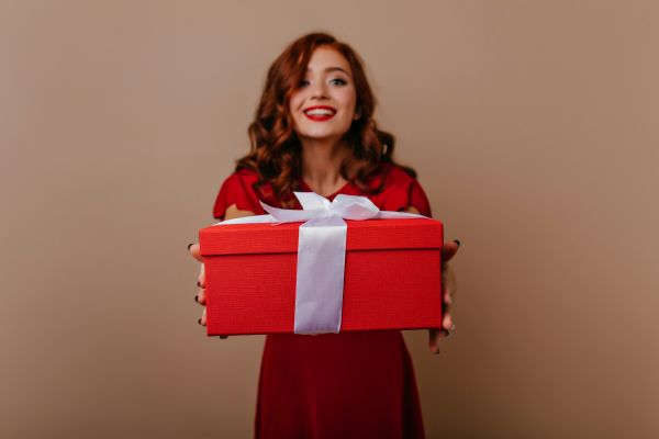Cadeau de Noël pour femme : quel est le meilleur choix en 2026 ?